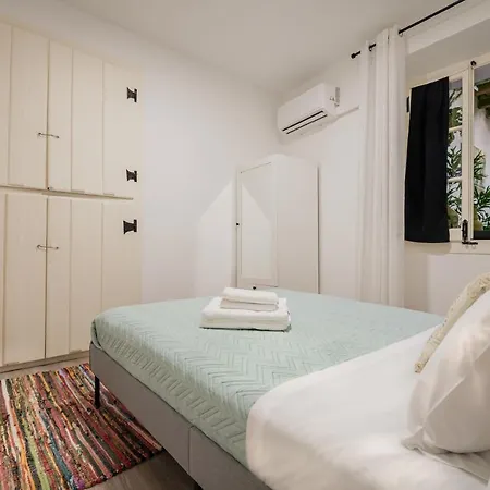 Casa Do Ferrolho Dourado Apartment Setúbal