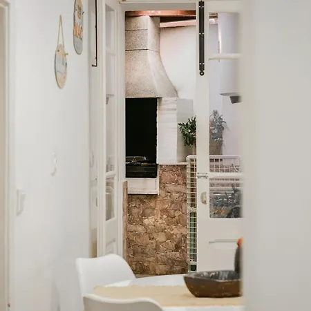 Casa Do Ferrolho Dourado